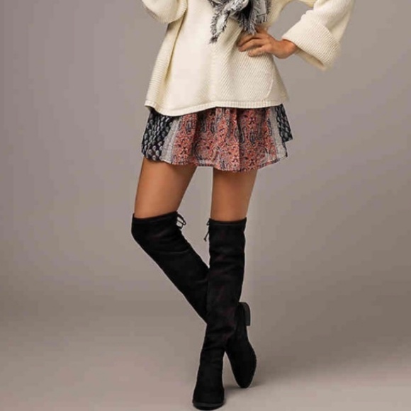 Yoki Shoes - Yoki black faux suede otk boots sz 6